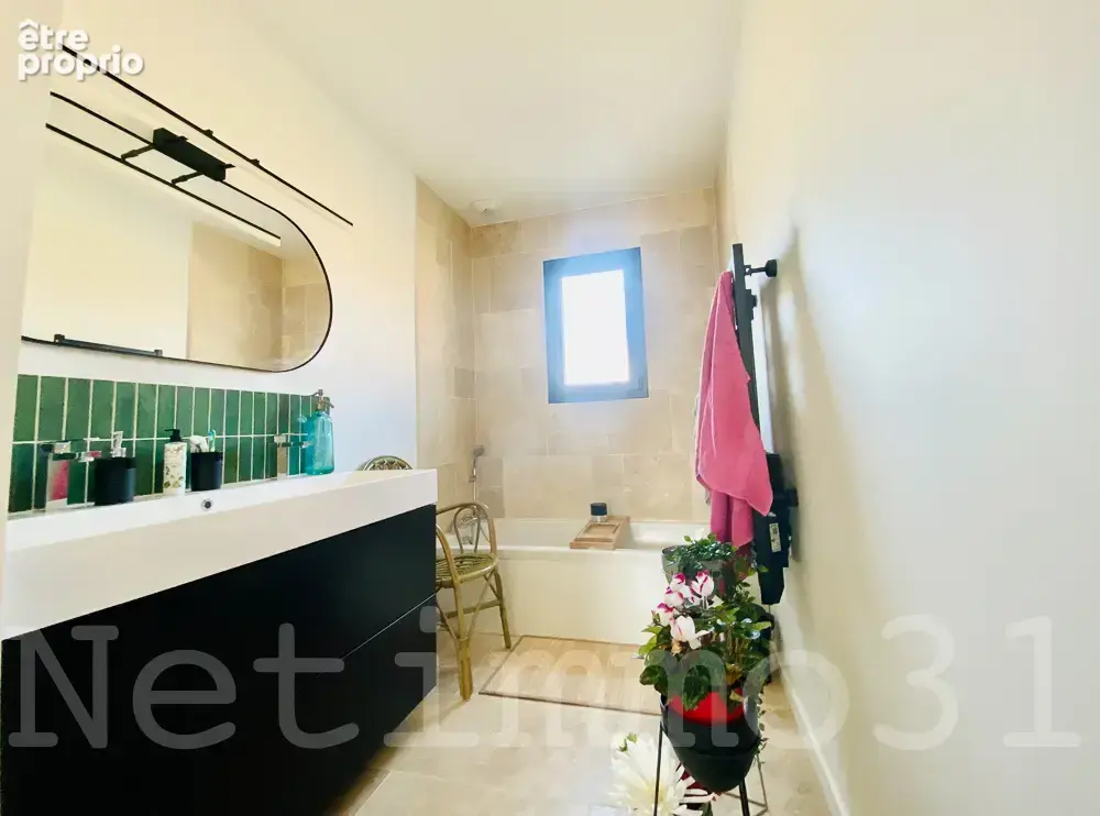 Maison contemporaine avec piscine et jardin - photo 7