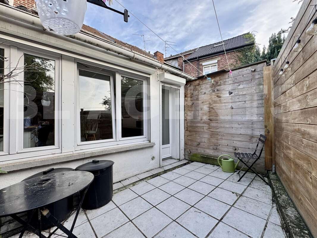 * cour - Maison à LENS