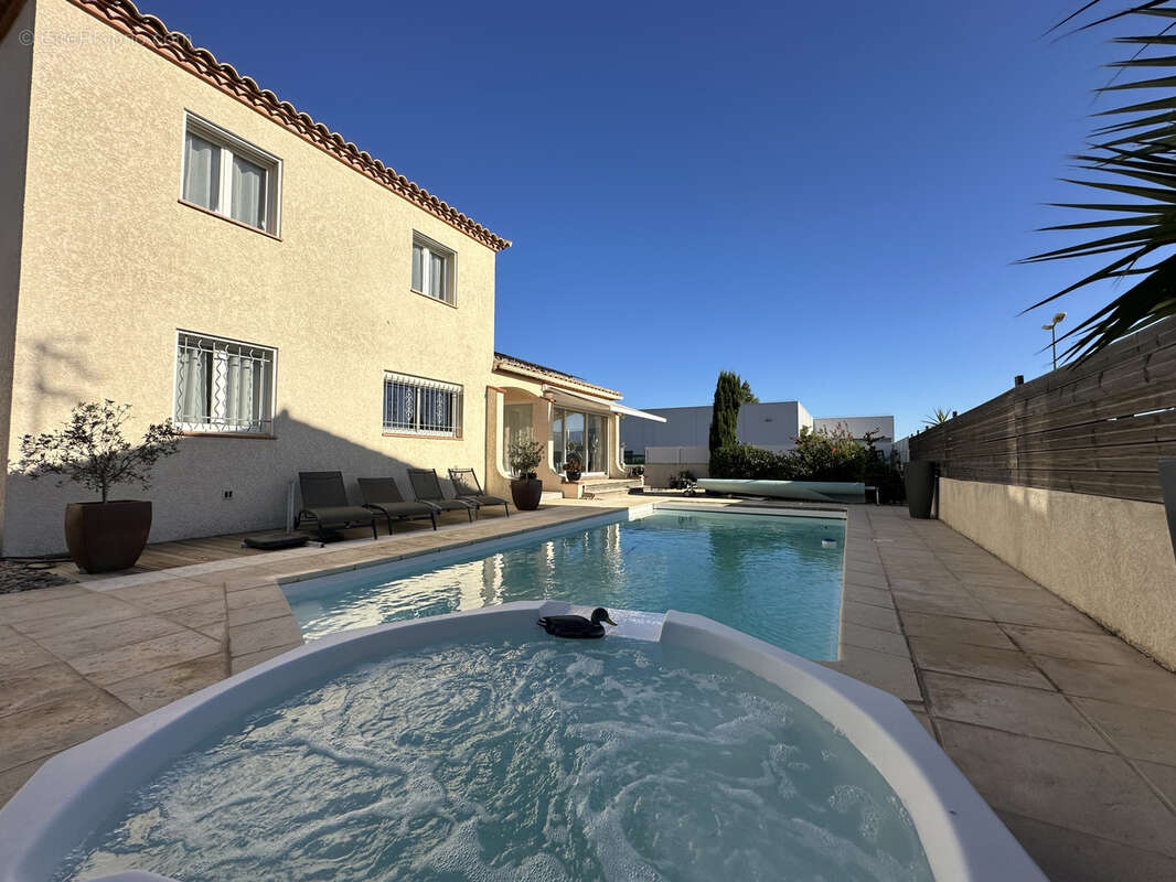 Maison à LATOUR-BAS-ELNE