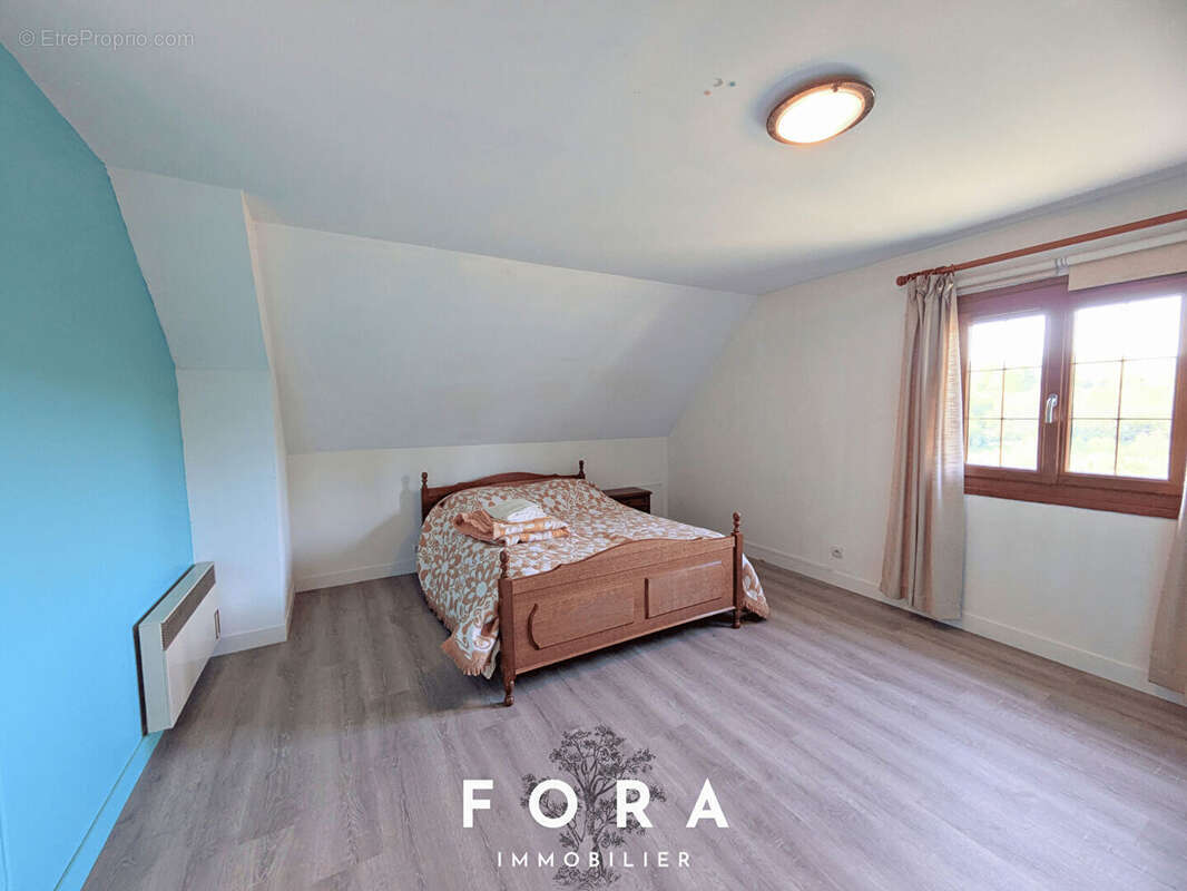 Maison 160 m² à Pont-D'ouilly  - photo 14