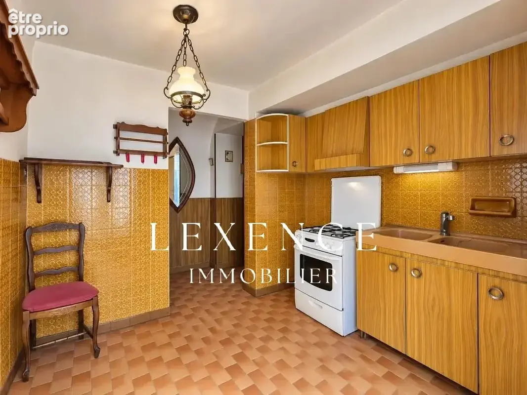 Immeuble de 135m² centre ville Mallemort - photo 26