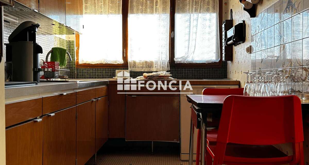 Appartement à MARSEILLE-13E