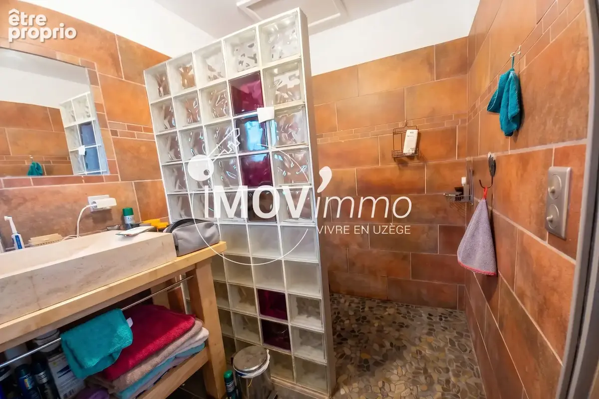 Maison 6 pièces 188 m² à vendre à Uzes (30700) - photo 9