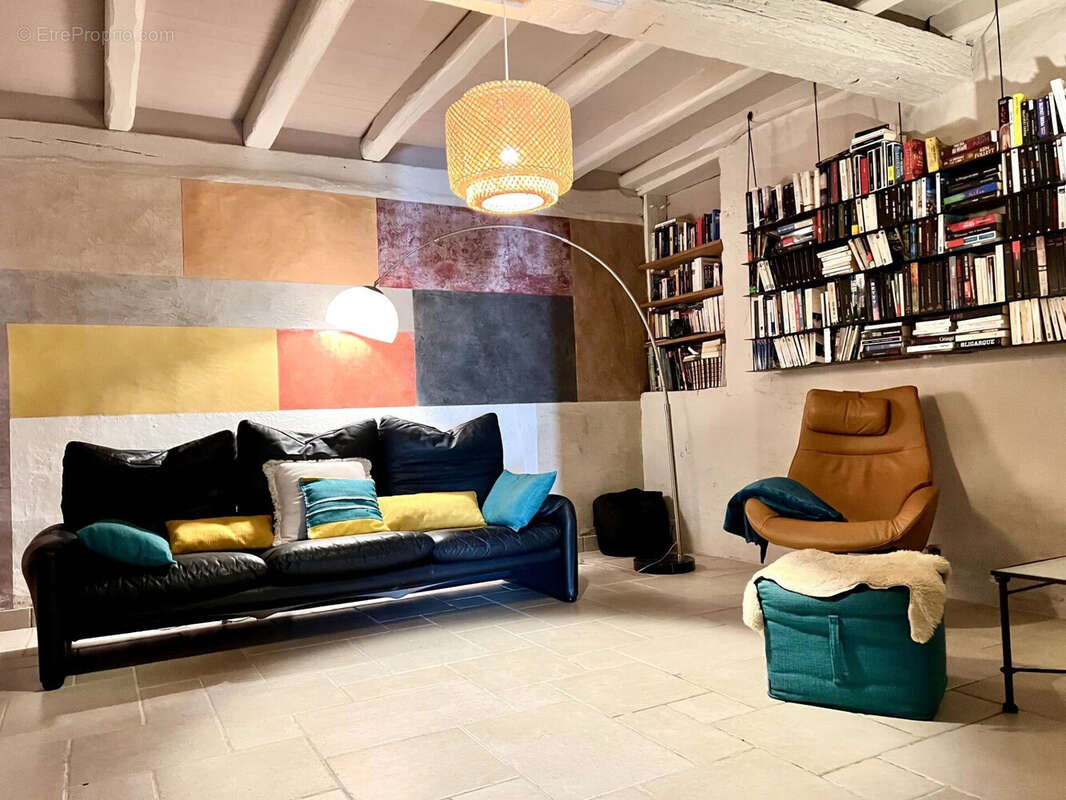 Maison à LE BUISSON-DE-CADOUIN