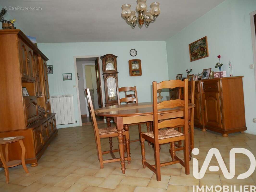 Photo 2 - Maison à TONNAY-CHARENTE