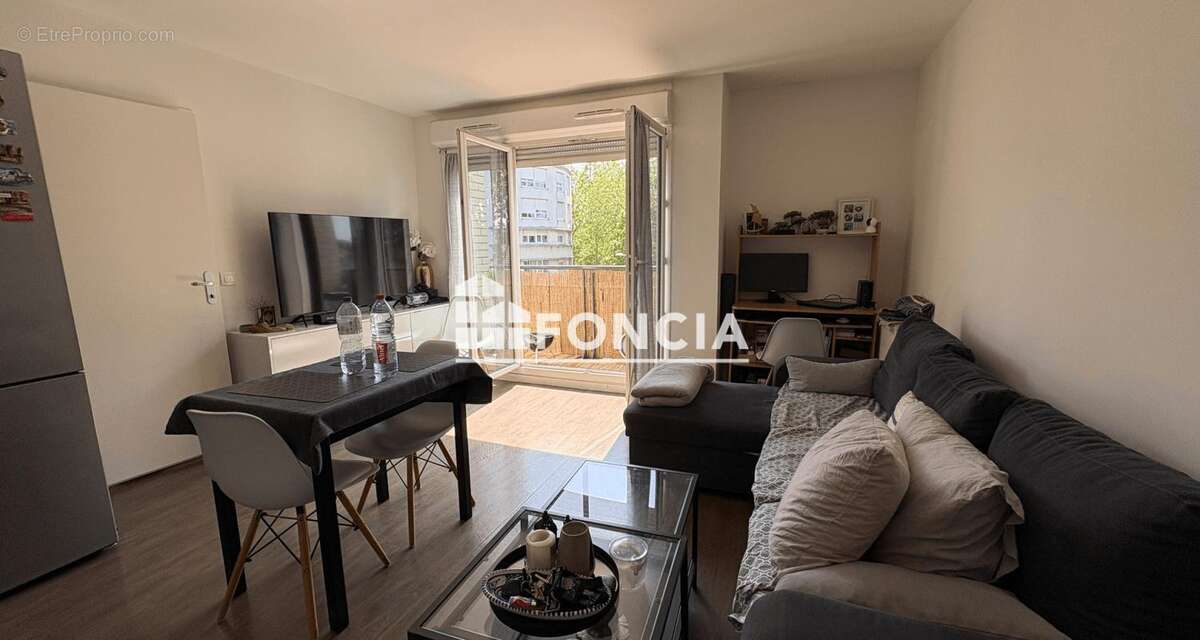 Appartement à ATHIS-MONS