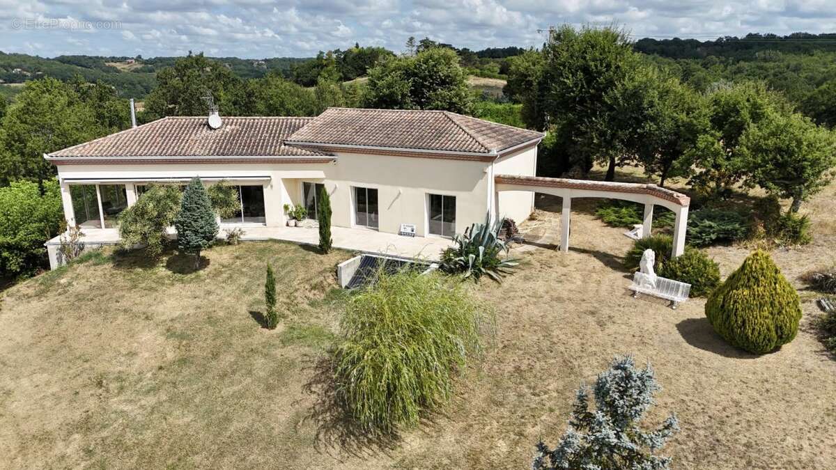 Maison à MOISSAC