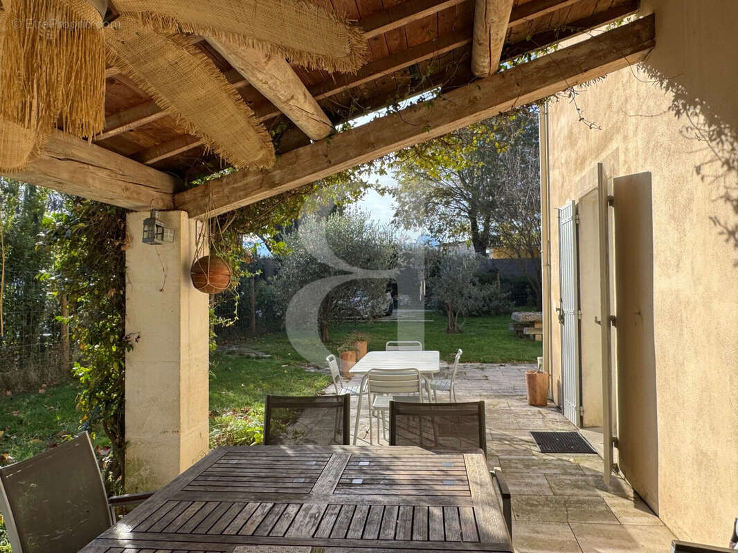 Maison à SAINT-REMY-DE-PROVENCE