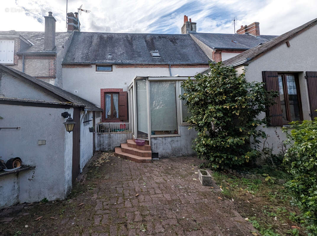 Maison à CHATEAUDUN