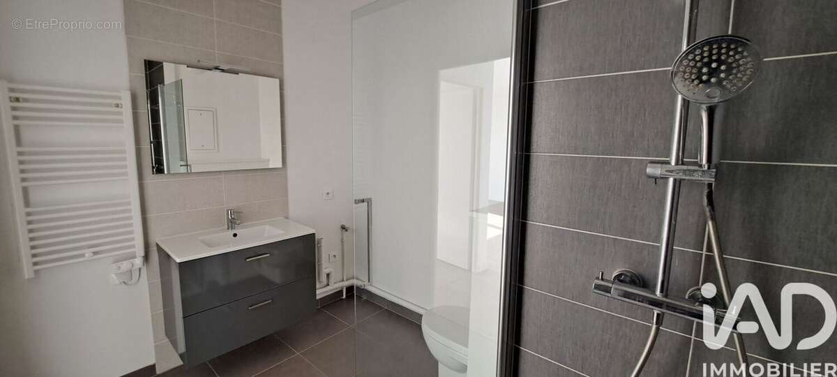 Photo 8 - Appartement à JOUY-LE-MOUTIER