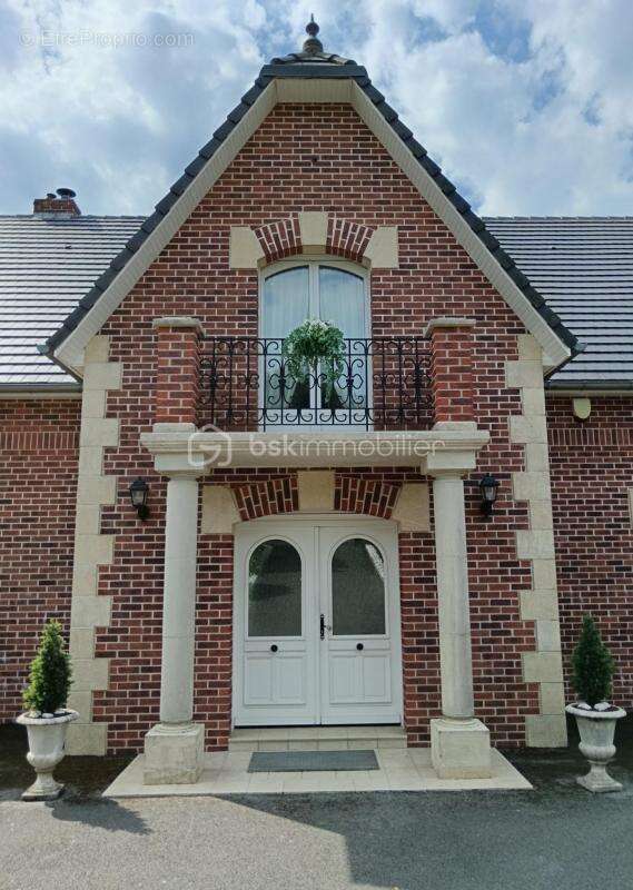 Propriété d'exception - Axe Péronne / Saint-Quentin - photo 3