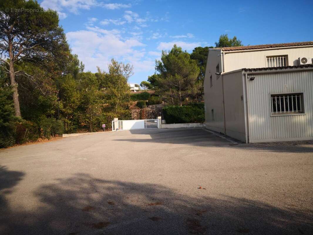 Autre à ROQUEBRUNE-SUR-ARGENS