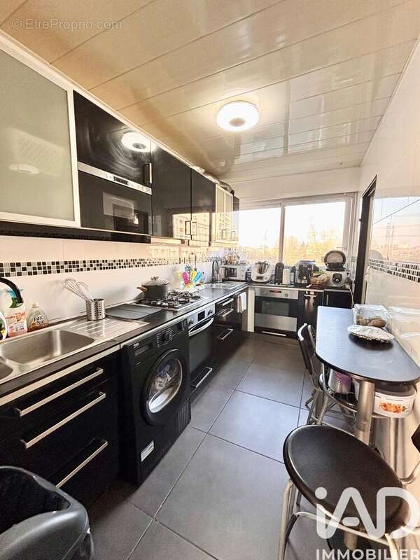 Photo 5 - Appartement à SARCELLES