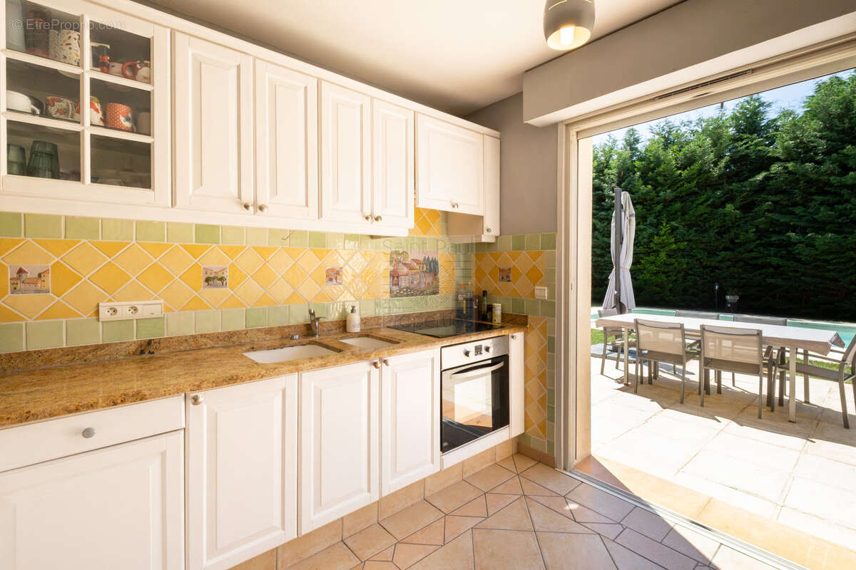 Maison à VILLENEUVE-LOUBET