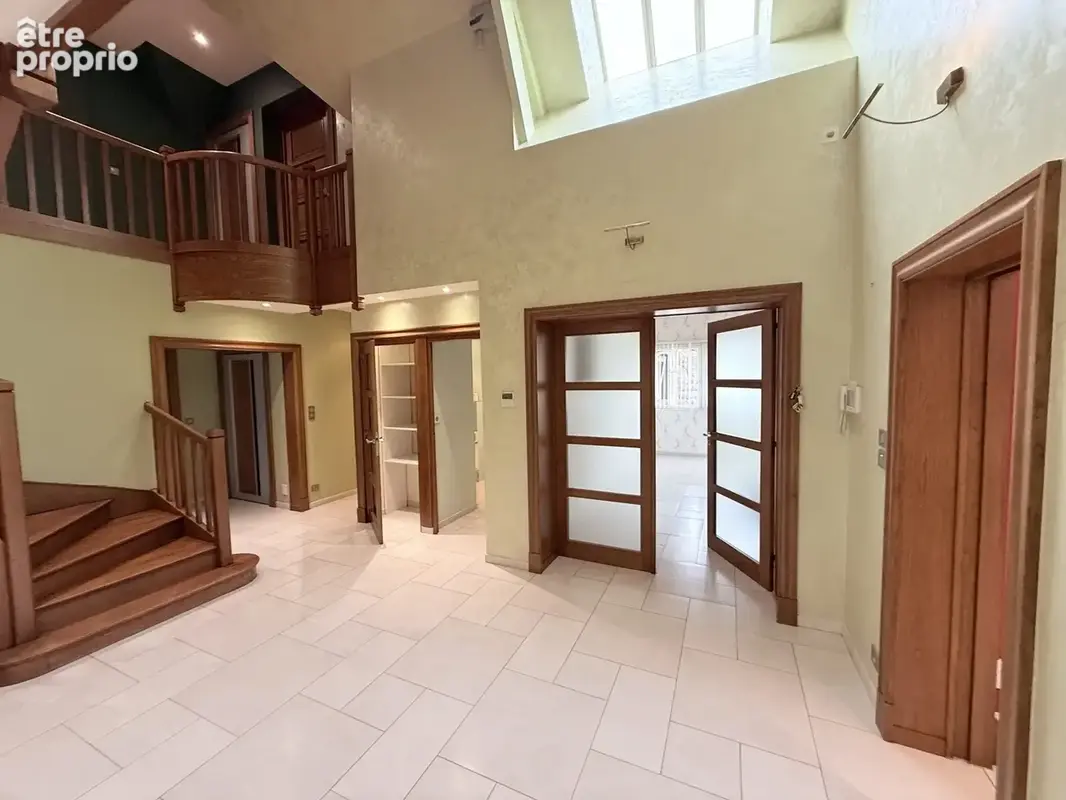 Maison 304 m² à Tour-En-Sologne  - photo 5