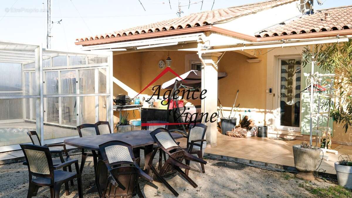 Maison à ROBIAC-ROCHESSADOULE