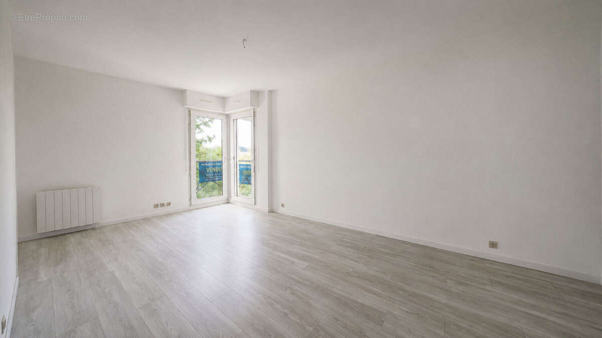 Appartement Nantes 2 pièce(s) 47 m2 proche de la Sèvre - photo 2