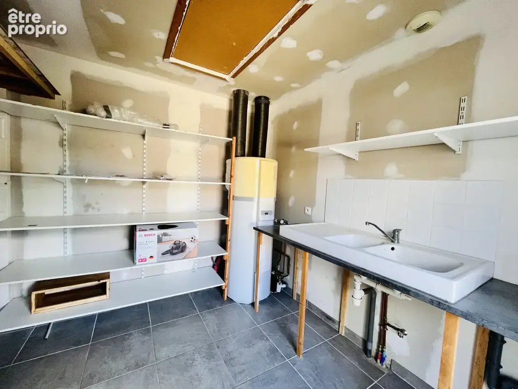 BOUAYE - Maison de 93 m2  sur une parcelle de 450 m2. - photo 9