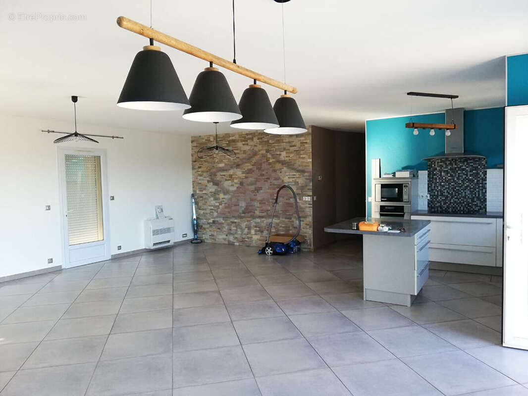 Maison à SAINT-AMBROIX