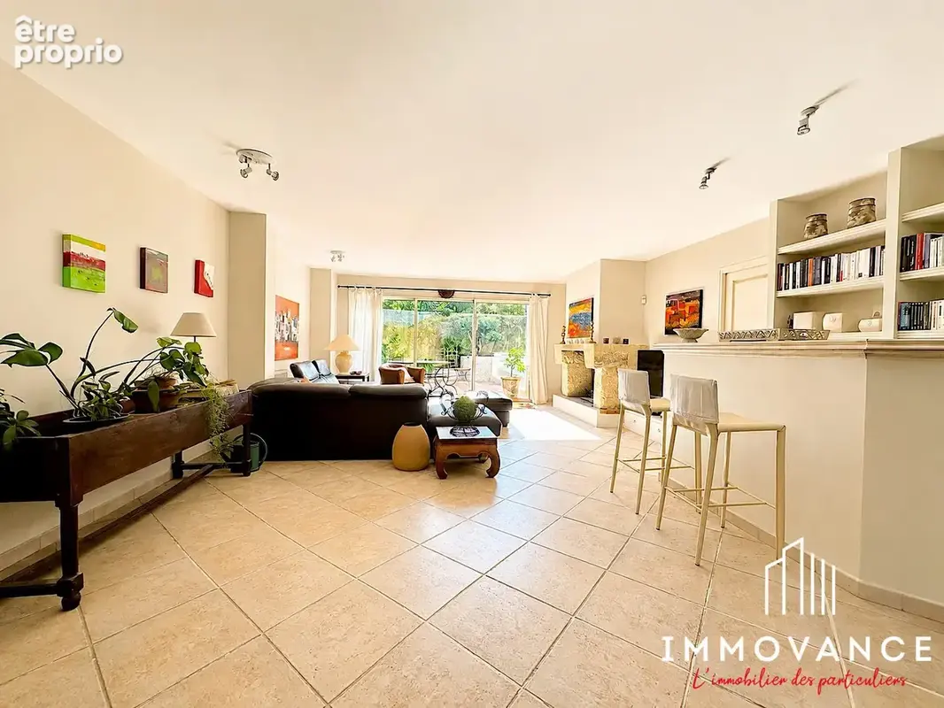 Maison 260 m² à Poussan  - photo 9