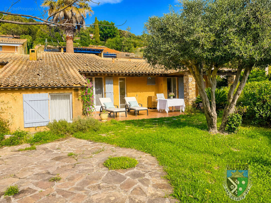 Maison à LA LONDE-LES-MAURES