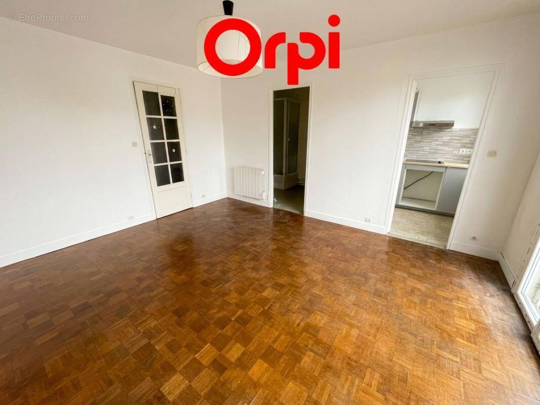 Appartement à ATHIS-MONS
