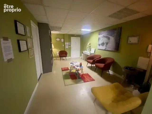 Commerce 105 m² à vendre à Nimes (30000) - photo 3