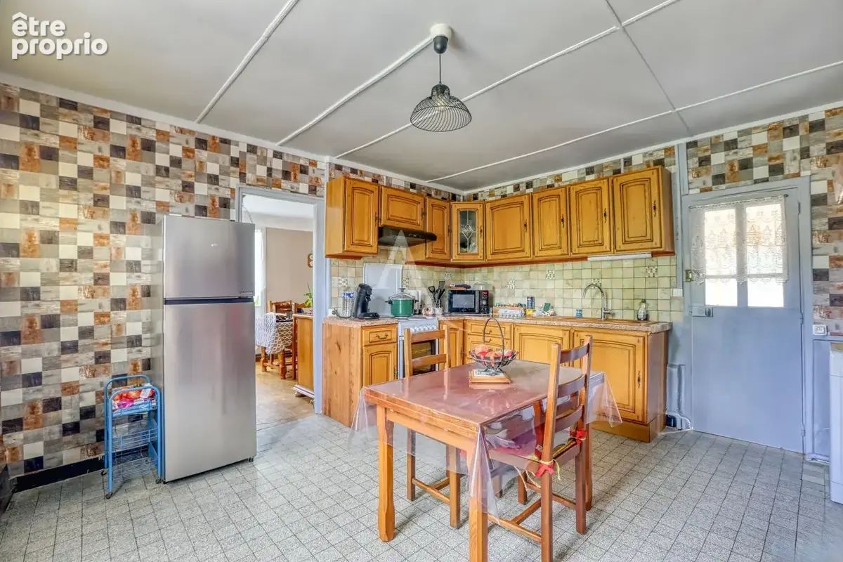 Maison de caractère avec confort de plain-pied et beau potentiel - photo 4