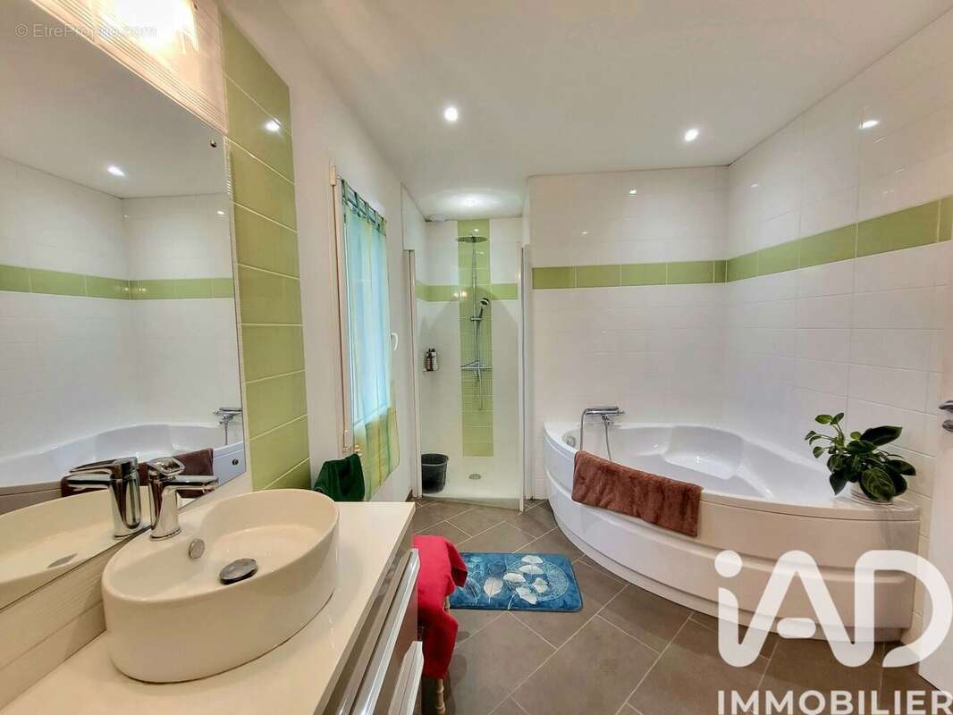 Photo 6 - Maison à SCORBE-CLAIRVAUX