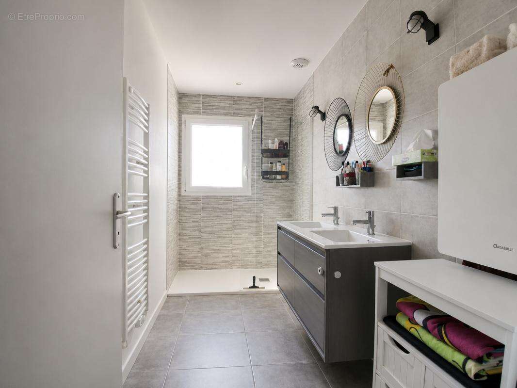 Maison récente de plain-pied 2019 - 4 chambres - Climatisati - photo 8
