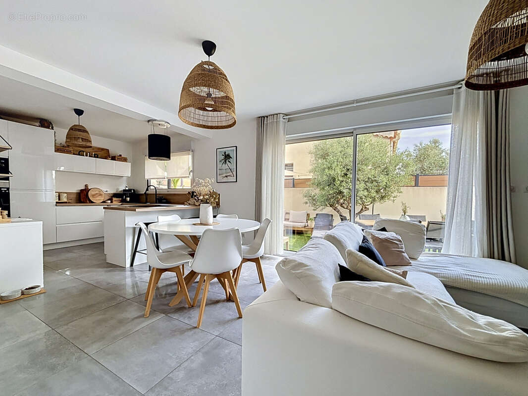 Maison à MARIGNANE