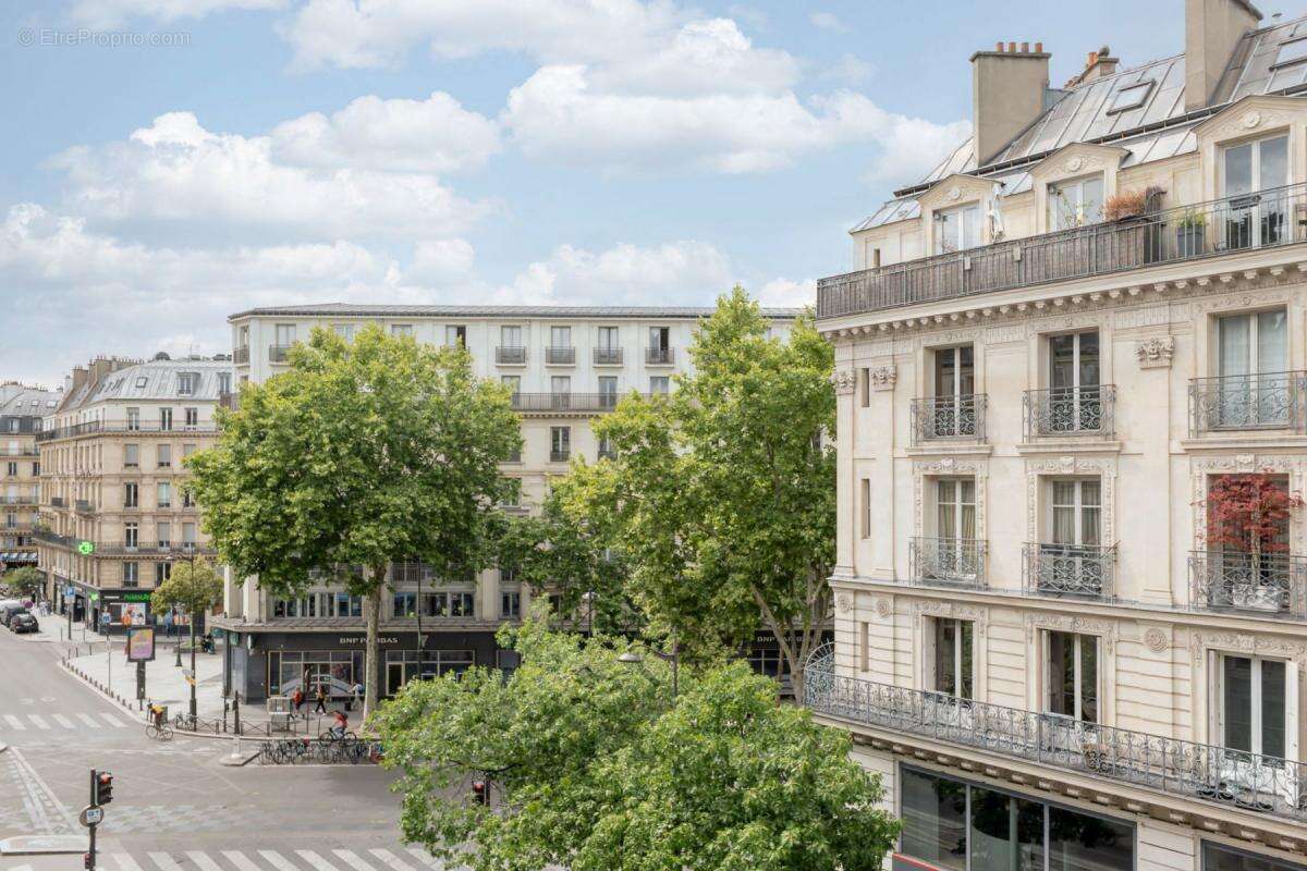 Appartement à PARIS-3E
