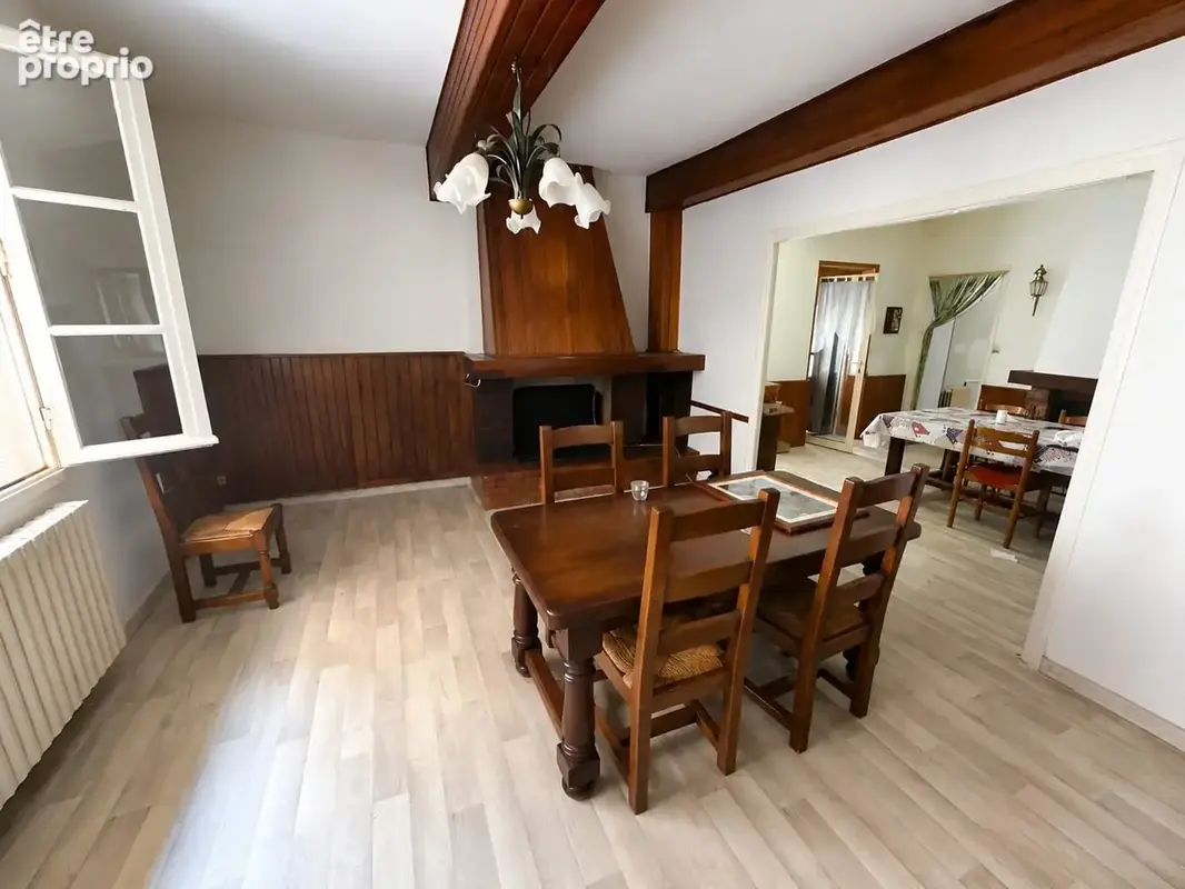 Maison 143 m² à Saint-Hilaire  - photo 4