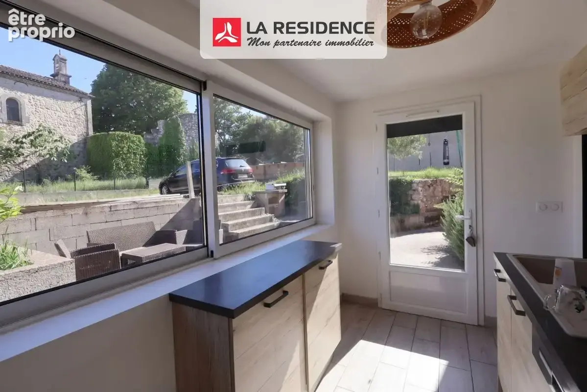 Maison 5 pièces 110 m² à vendre à Cornas (07130) - photo 8