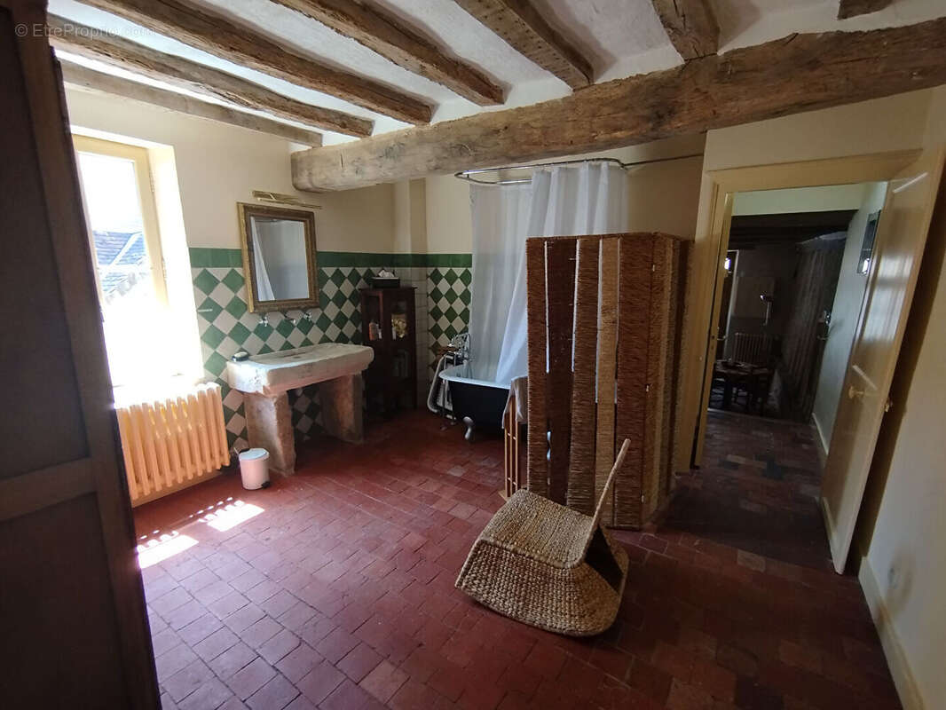 Maison à MONTMIRAIL