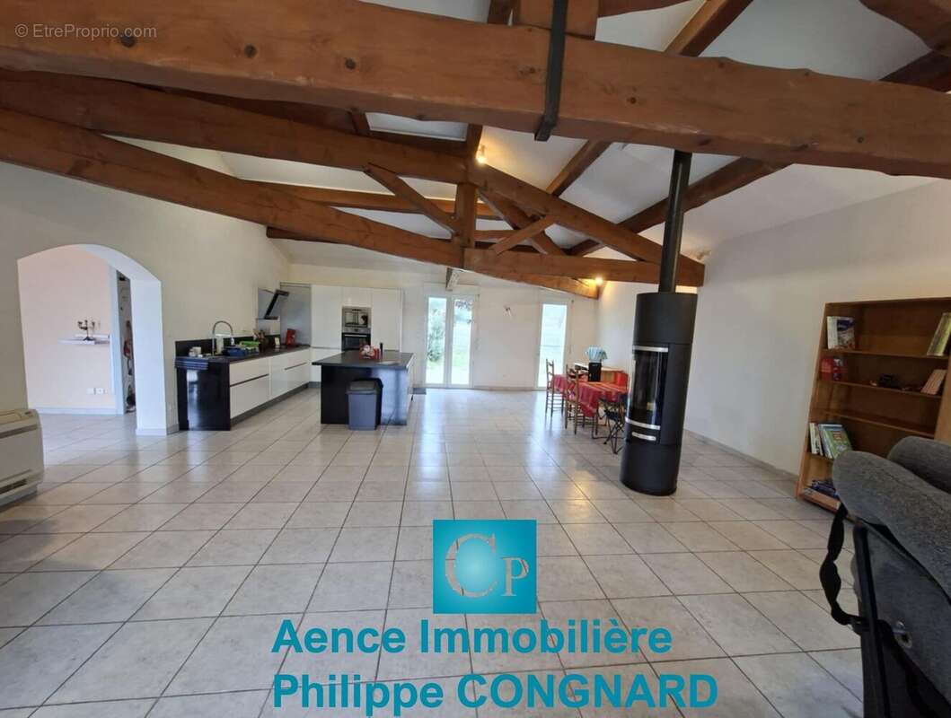 Photo 4 - Maison à MONTOULIERS