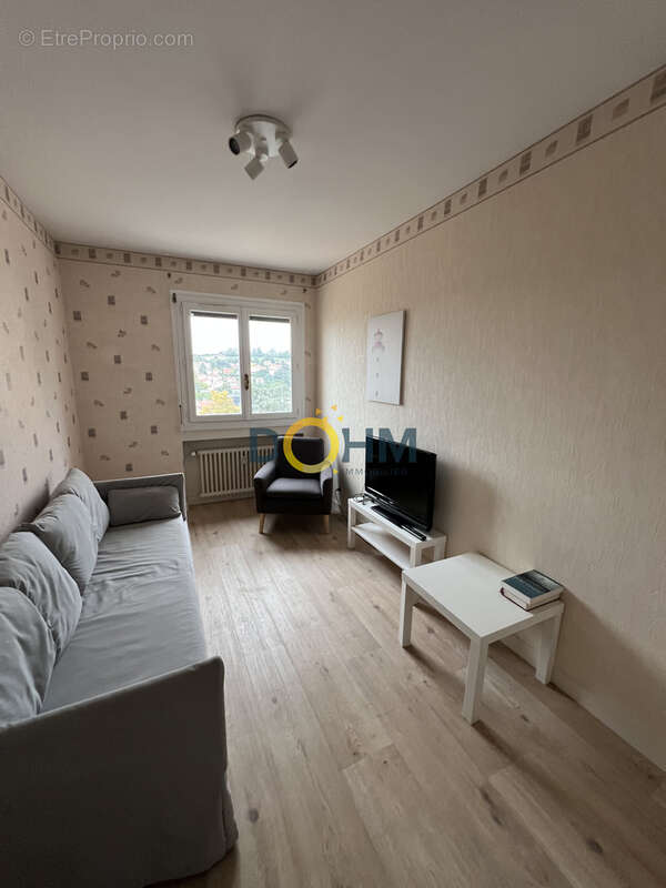 Appartement à SAINT-ETIENNE