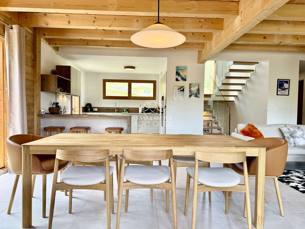 Maison 193 m² à Combloux  - photo 7