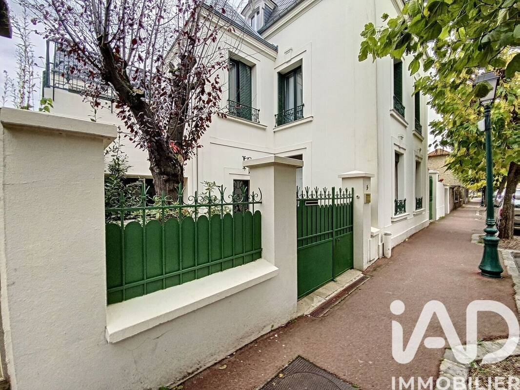 Photo 1 - Maison à LE PERRAY-EN-YVELINES