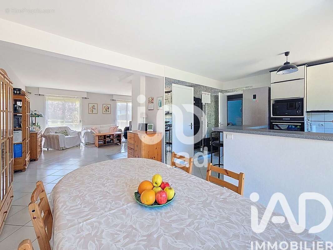 Photo 6 - Maison à GRETZ-ARMAINVILLIERS