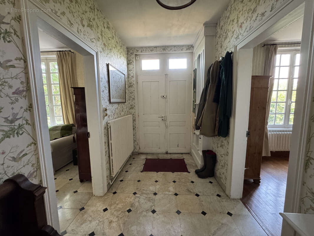 Maison de maître en briques   Charme et authenticité au cœur de la campagne normande - photo 3
