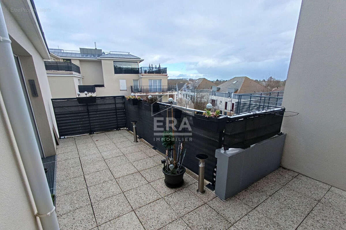 Appartement à ELANCOURT