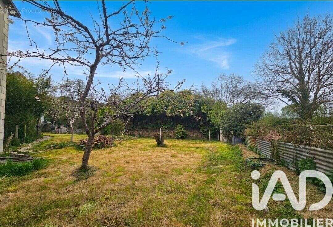 Maison 70 m² à Poligne  - photo 8
