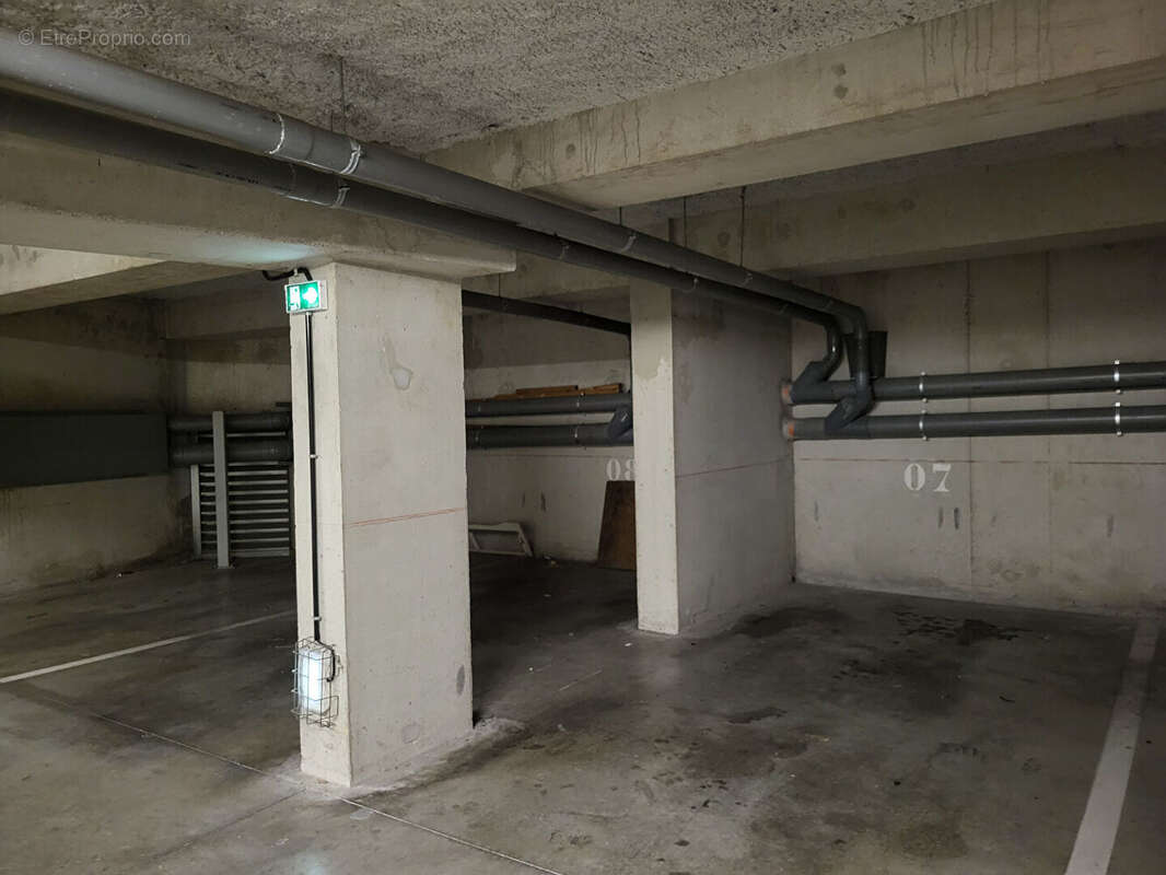La Pompignane - T2 36m² + Terrasse de 14m²  + Parking - photo 11