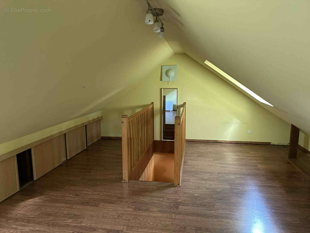 Maison à CHAMPS-SUR-MARNE