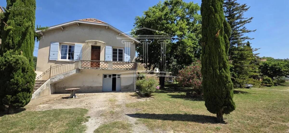 Maison à SORGUES