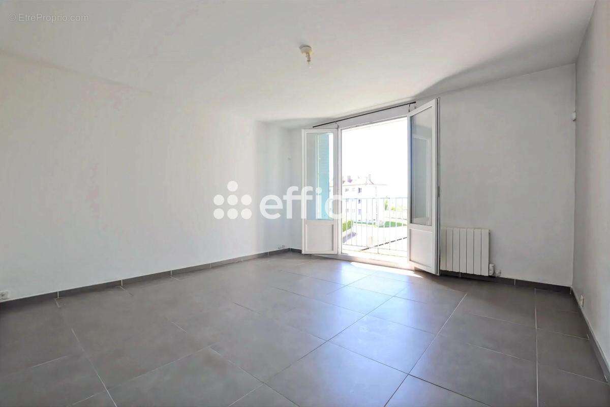 Appartement à FEYZIN