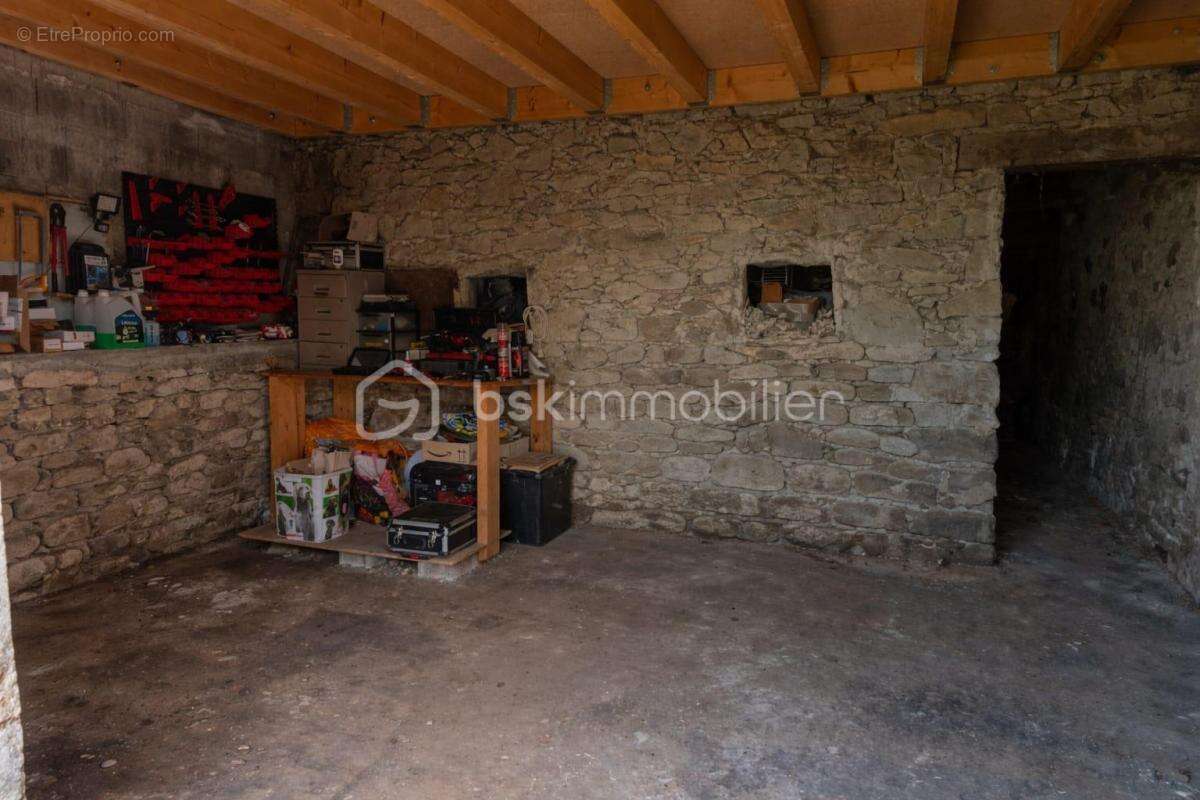Maison à MASSINGY