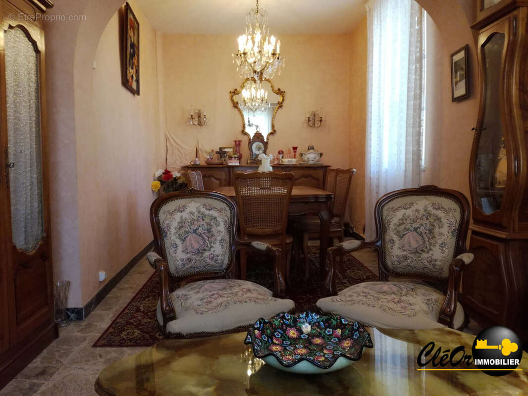 Maison à SAINT-JEAN-DE-LOSNE