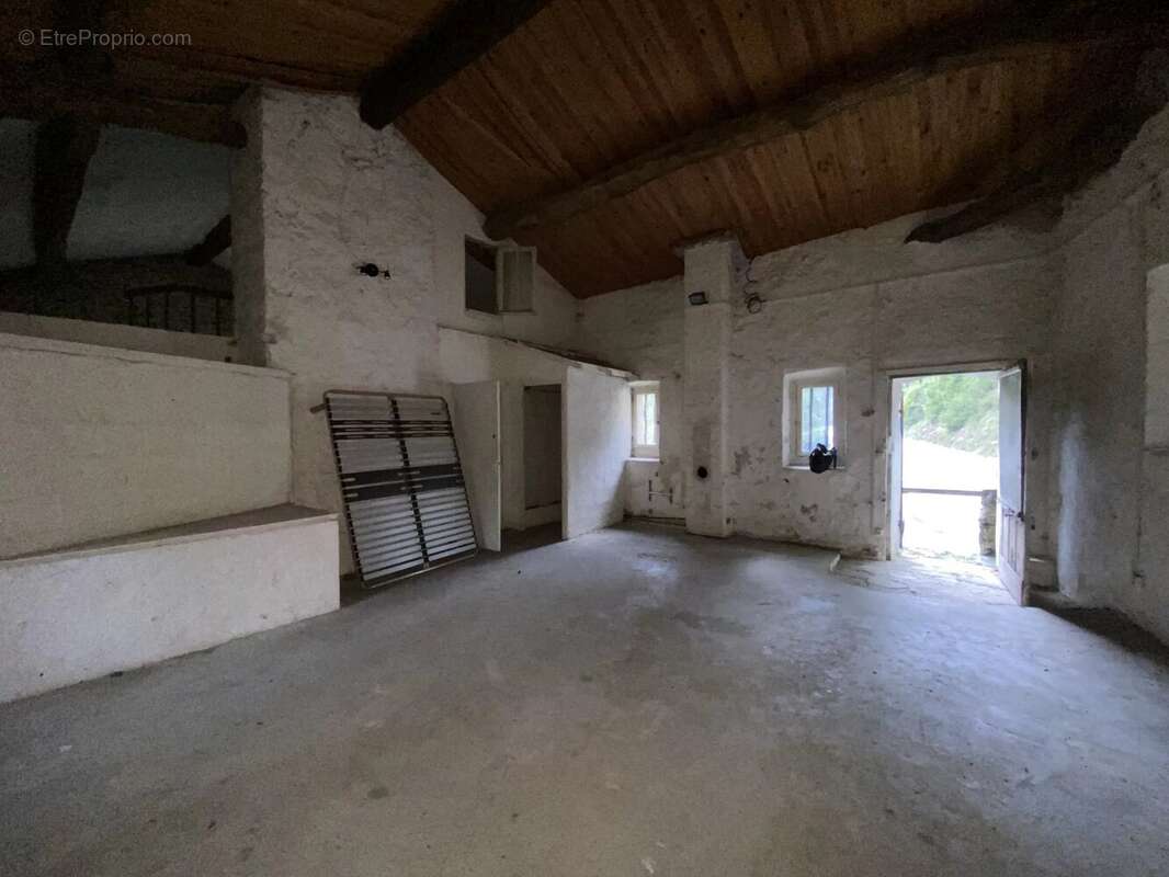 Maison à BELGENTIER